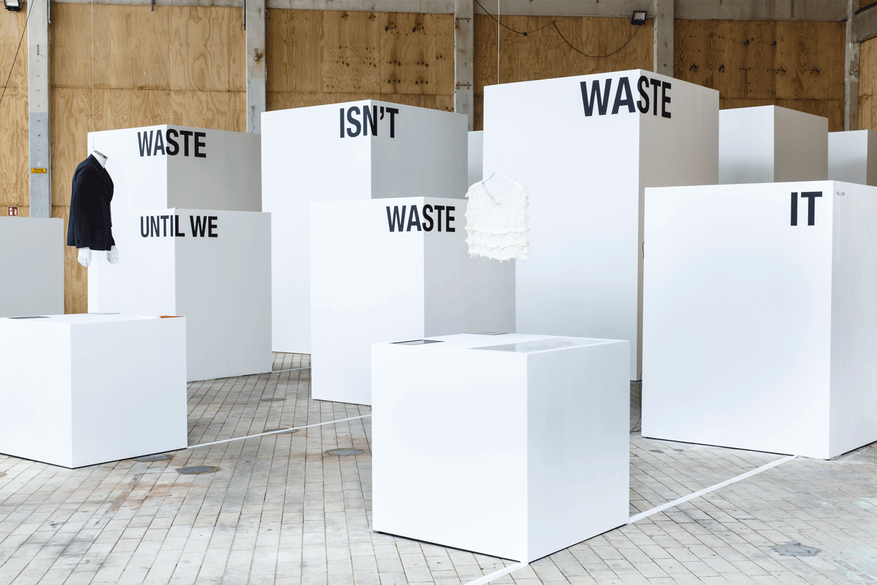 Glamcult State of Fashion – Searching For The New Luxury – Exhibition image